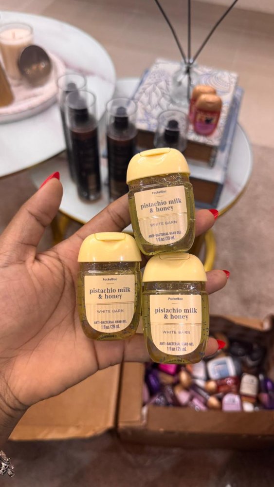 Pistachio Milk & Honey Manita Limpia 29ml - Bath & Body Works