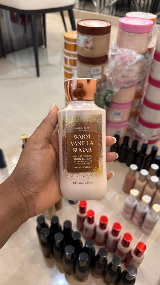 Warm Vanilla Sugar Daily Nourishing Body Lotion 8 oz - Bath & Body Works