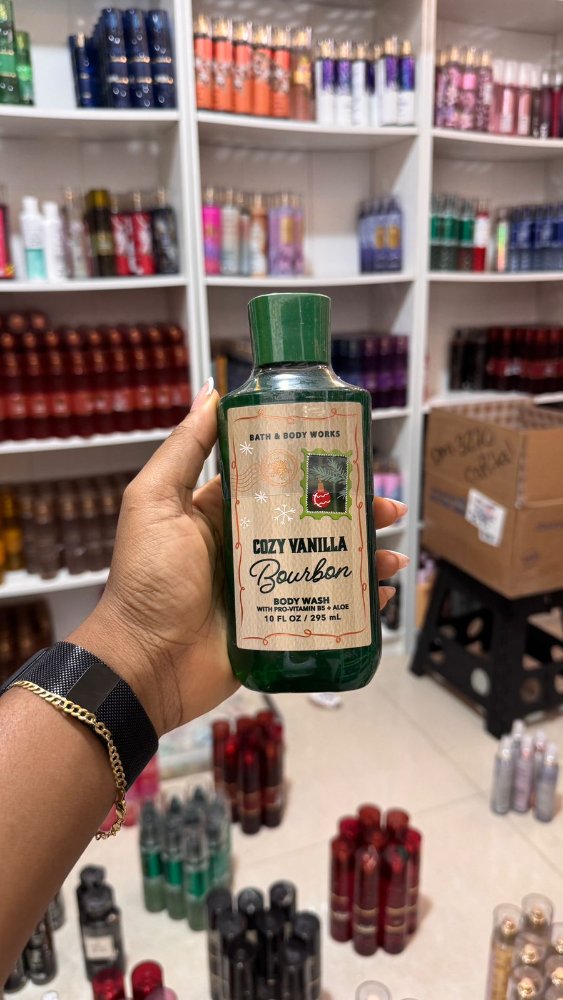 Body Wash Cozy Vanilla Bourbon 295ml - Bath & Body Work