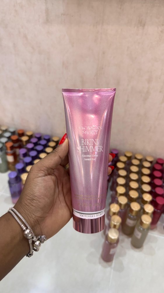 Bikini  Crema de Brillo 236 ml - Victoria's Secret
