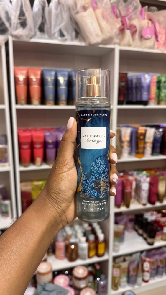 Saltwater Breeze  Splash 8 fl oz - Bath & Body Works