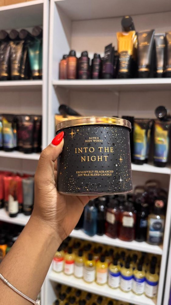Into The Night Vela 3 Mechas 14.5oz - Bath & Body Works