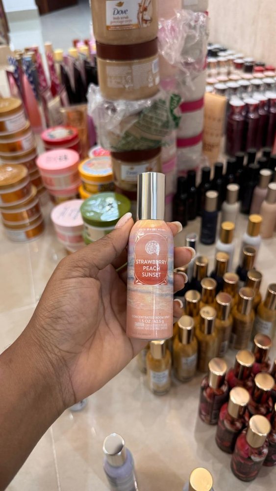 Strawberry Peach Sunset Ambientador en Spray Concentrado 1.5 oz - Bath & Body Works