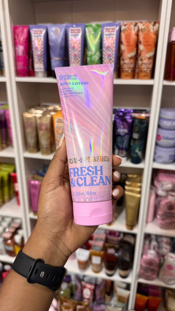 Body Lotion Sun Splashed Fresh & Clean 8.4oz - PINK