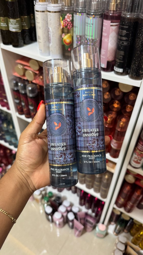 Splash Sweater Weather 236ml - Bath & Body Works