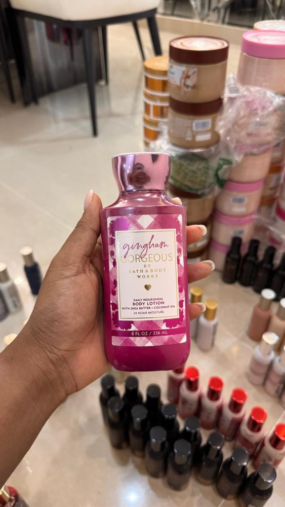 Gingham Gorgeous Daily Nourishing Body Lotion 8 oz - Bath & Body Works