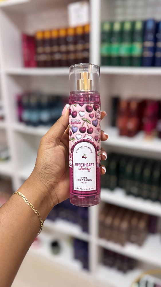 Splash Sweetheart Cherry 236ml - Bath & Body Works