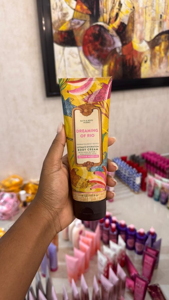 Dreaming Of Rio Ultimate Hydration Body Cream 8 oz - Bath & Body Works