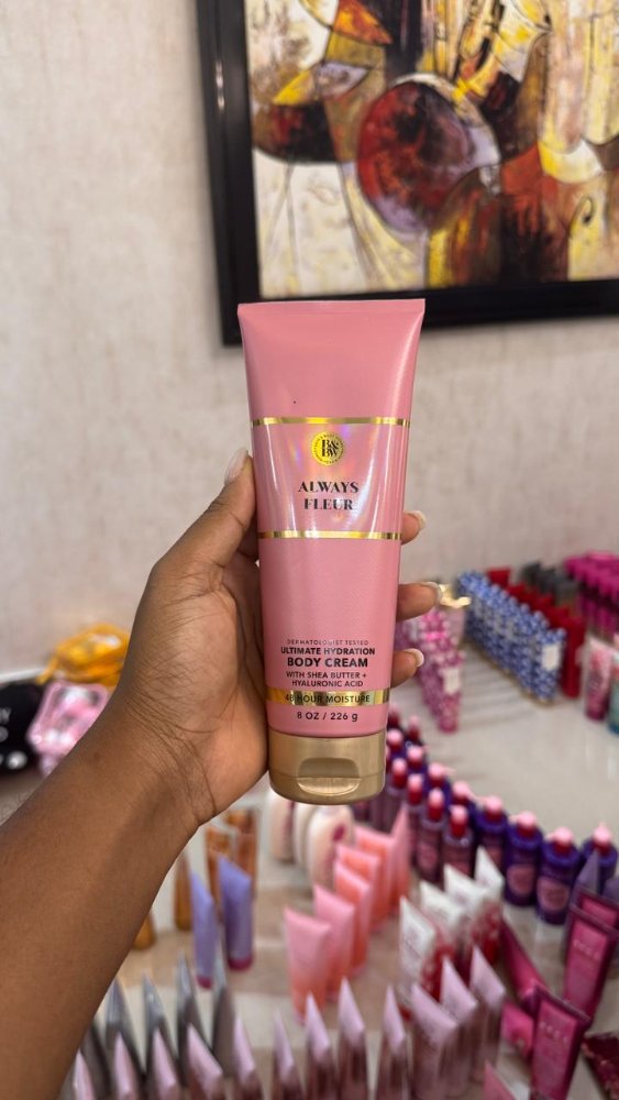 Always Fleur Luxury Ultimate Hydration Body Cream 8 oz - Bath & Body Works
