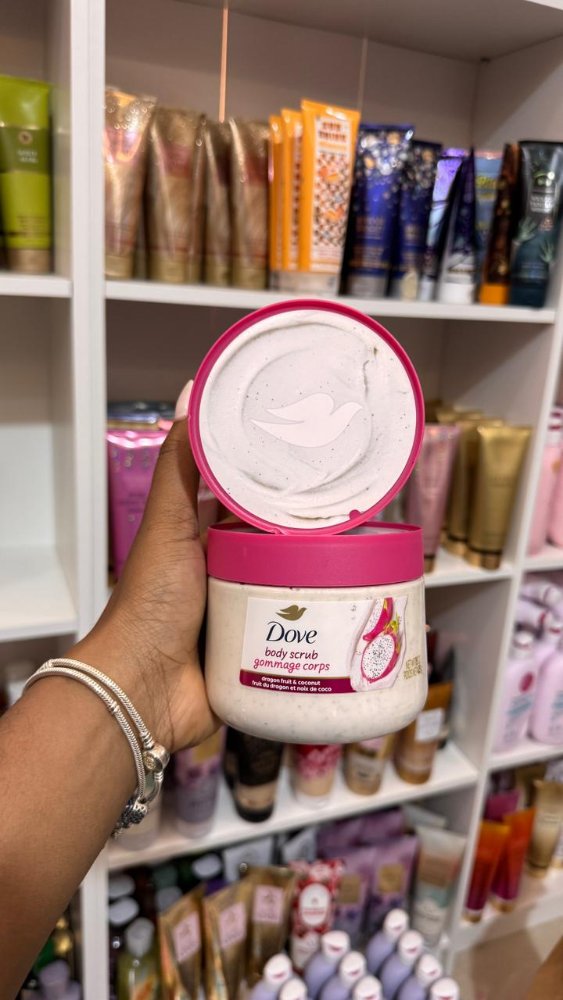 Fruta de Dragón y Crema de Coco Exfoliante 15 oz - DOVE
