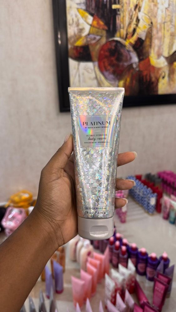 Platinum Ultimate Hydration Body Cream 8 oz - Bath & Body Works