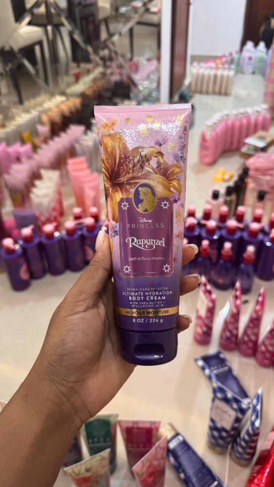 Rapunzel Ultimate Hydration Body Cream 8 oz - Bath & Body Works