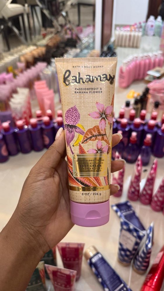 Bahamas Passionfruit & Banana Flower Ultimate Hydration Body Cream 8 oz - Bath & Body Works