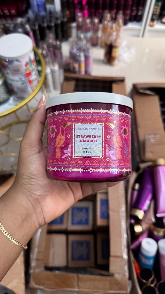 Vela 3 Mechas Strawberry Daiquiri 14.5oz - Bath & Body Works
