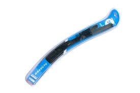 18" PLUMA LIMPIA PARABRISAS CURVA 18" 01.071.007.005 BESUTO