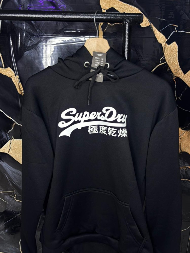 SUPERDRY | BUSO · 02