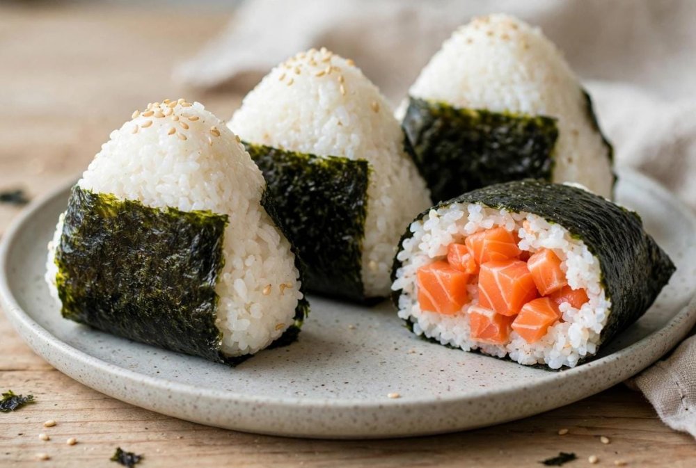 ONIGIRI SALMON X3