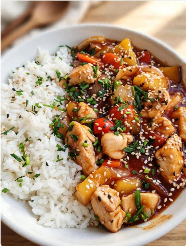 POLLO AGRIDULCE CON ANANÁ