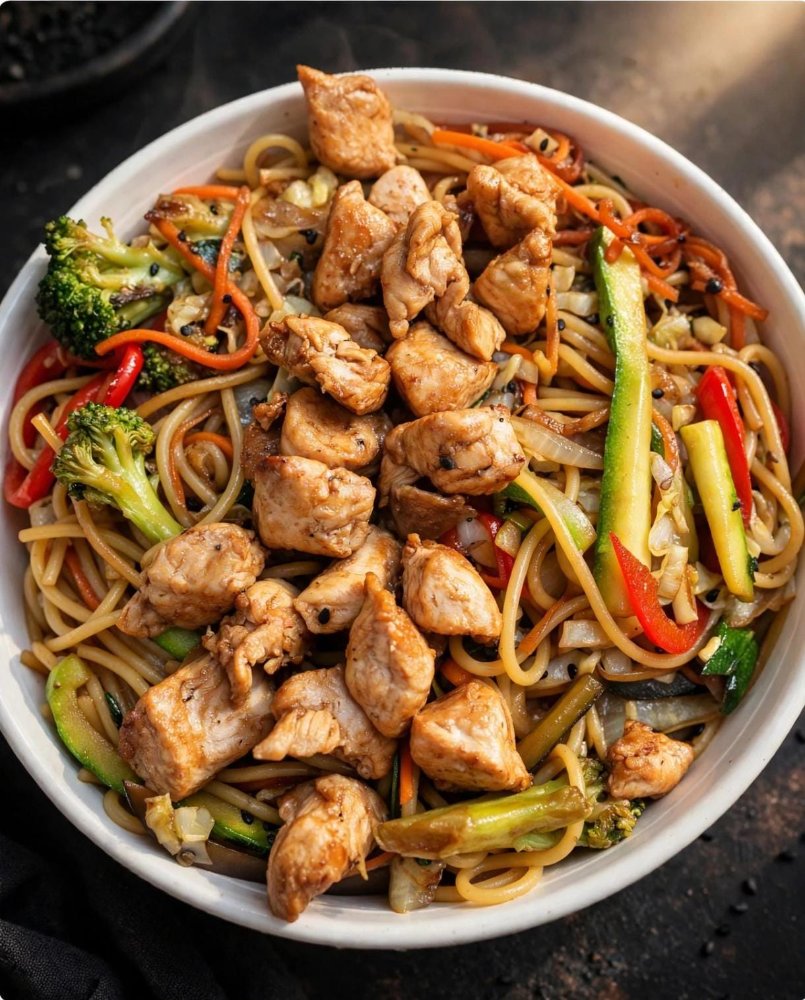 WOK DE SPAGHETTI CON POLLO