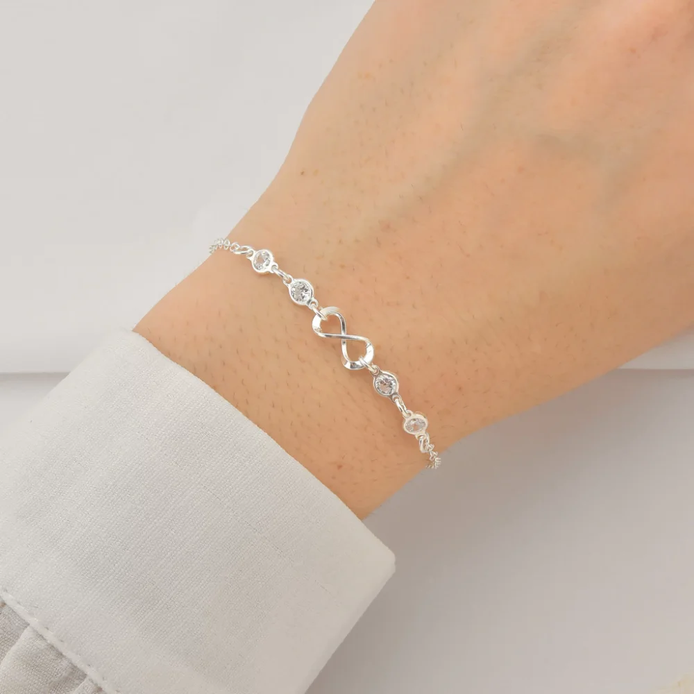Pulseira de Prata Infinito Com Pontos de Luz