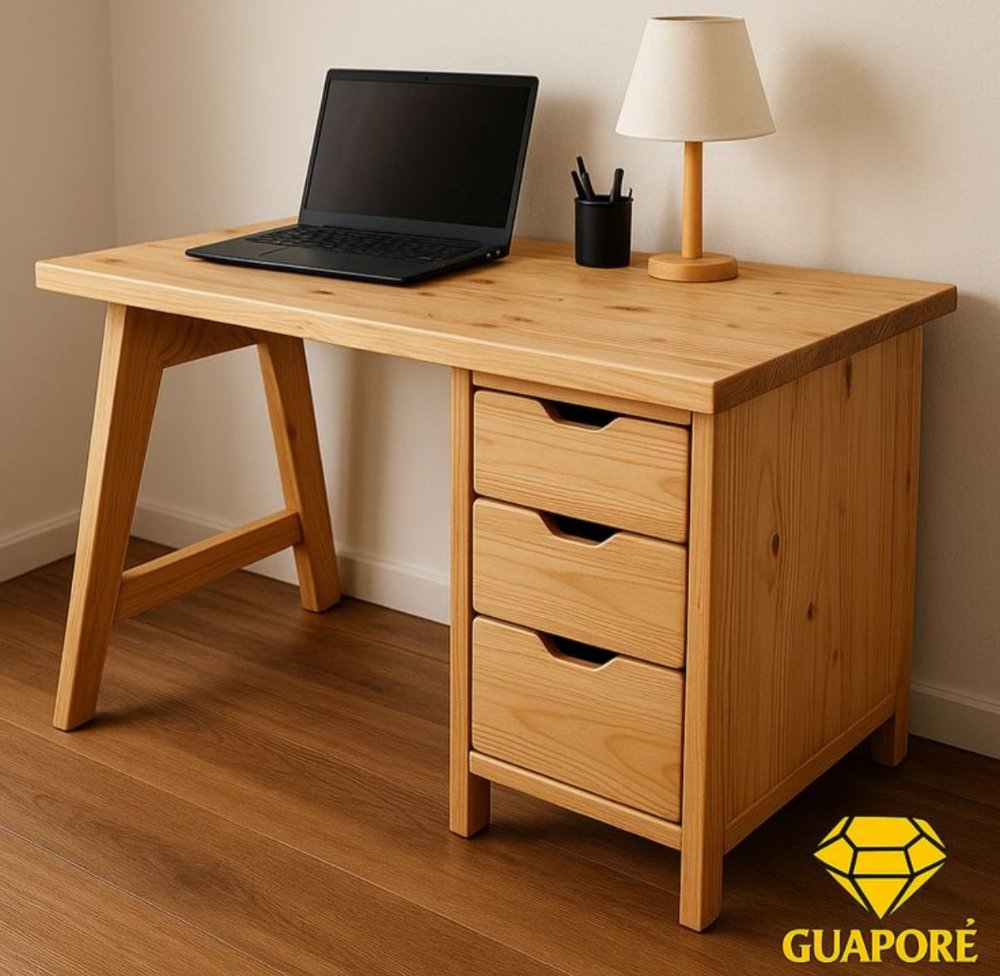 Escritorio de madera maciza