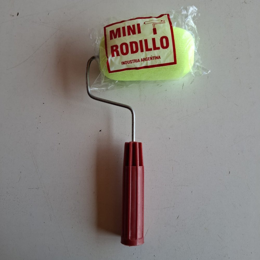 Mini rodillo de pintura con funda de poliéster amarilla de 11 cm