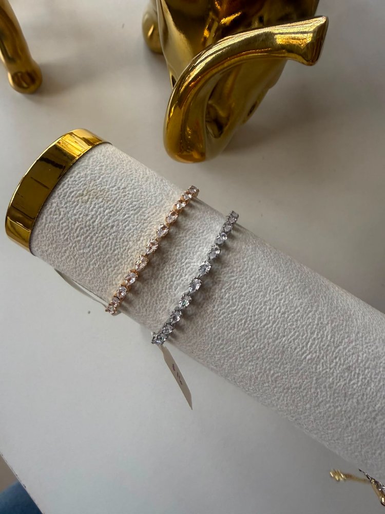 pulsera geométrica con piedras