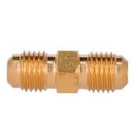 CONECTOR DE LATON ROSCADO