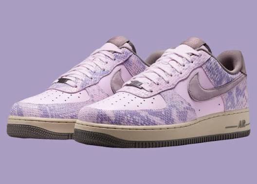NIKE AIR FORCE ONE M
