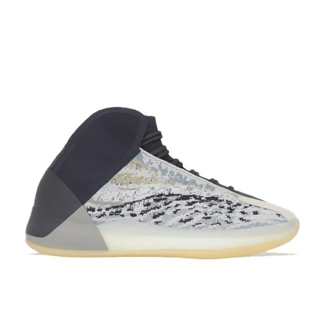 ADIDAS YZY GRIS QNTM M
