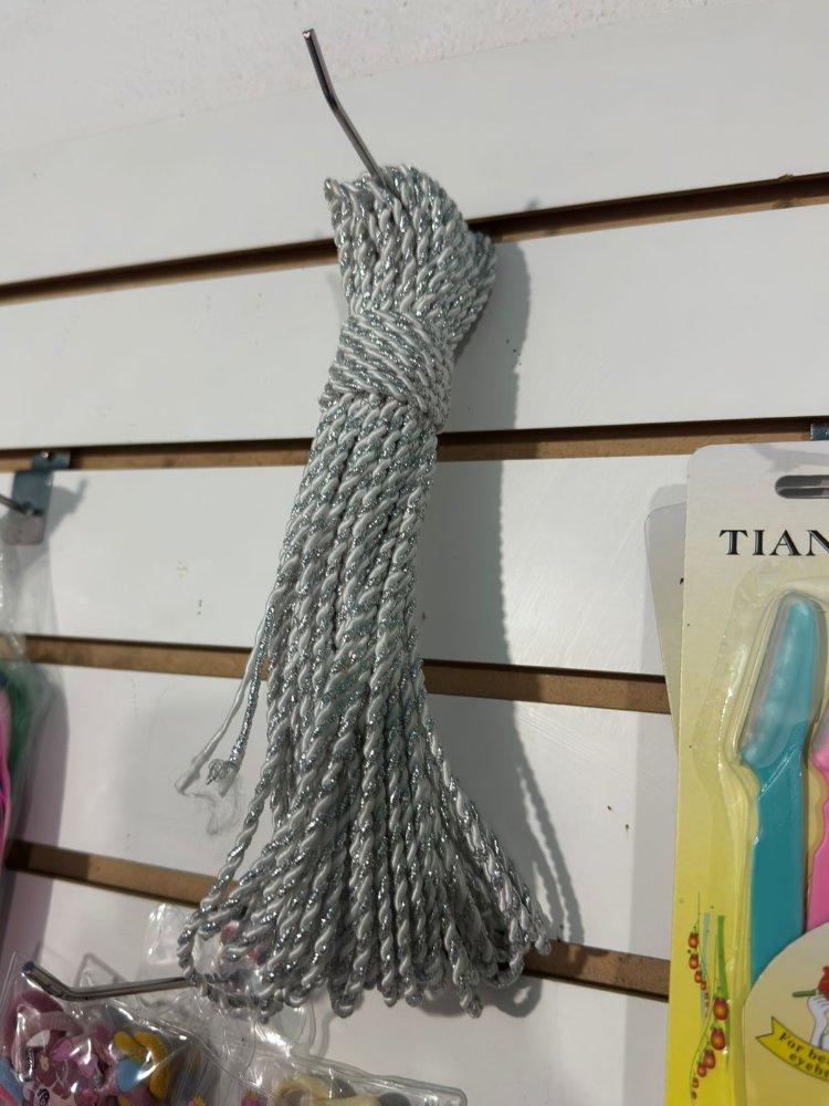 cordon plata con blanco
