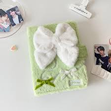 BINDER GANCHO PELUCHE VERDE