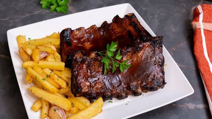 COSTILLAS A LA BARBACOA