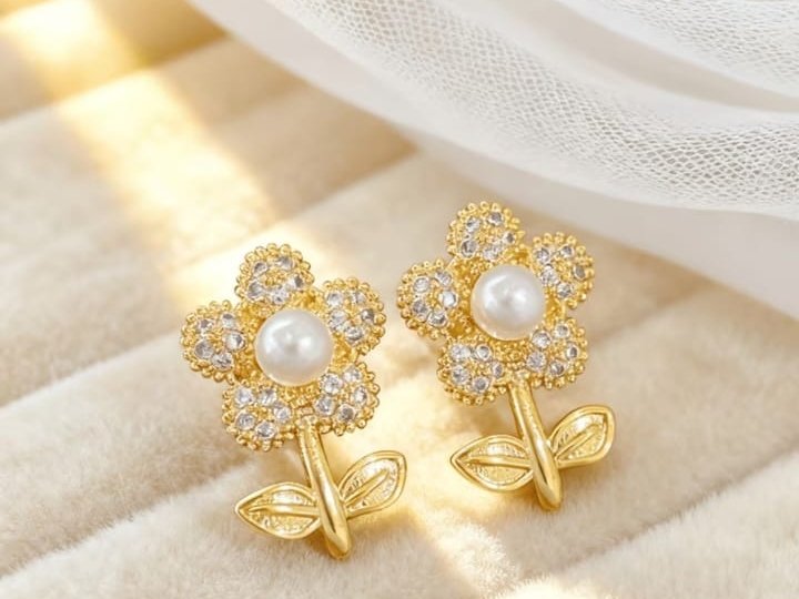 ARETES POSTE MARGARITA CIRCONES PERLITA GOLD