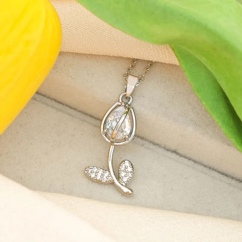 COLLAR TULIPAN CRISTAL SILVER ACERO INOX.