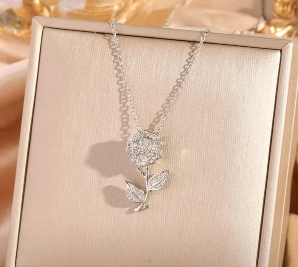 COLLAR ROSA COMPLETA CON CIRCONES ACERO INOX. SILVER
