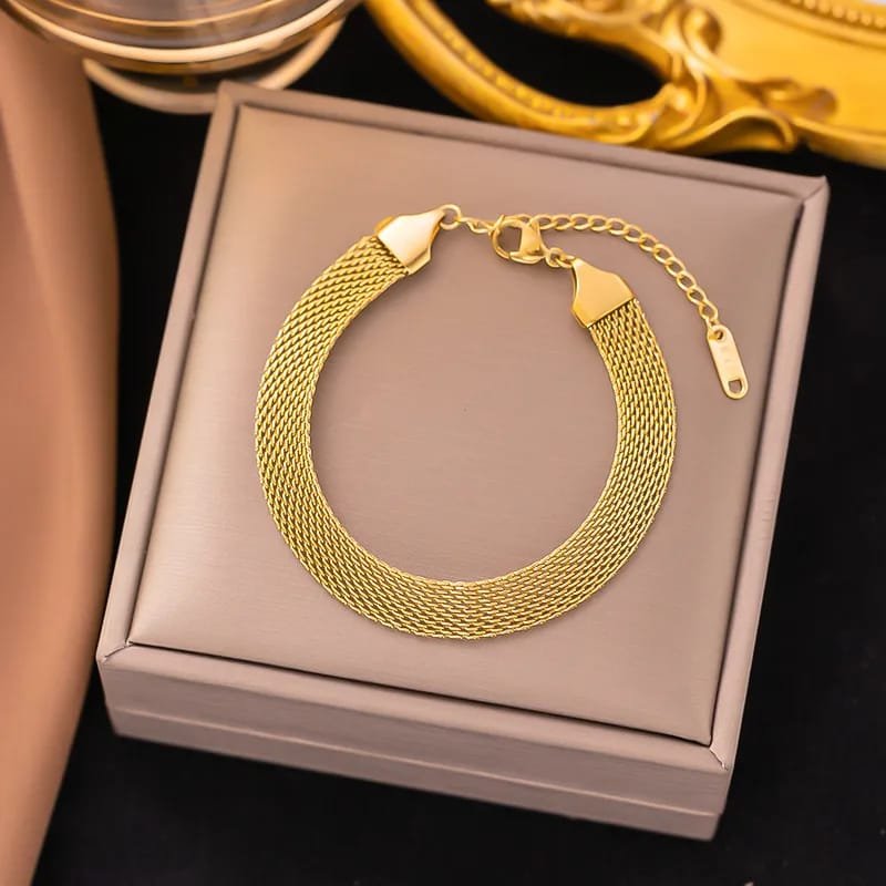 PULSERA ELEGANTE GOLD