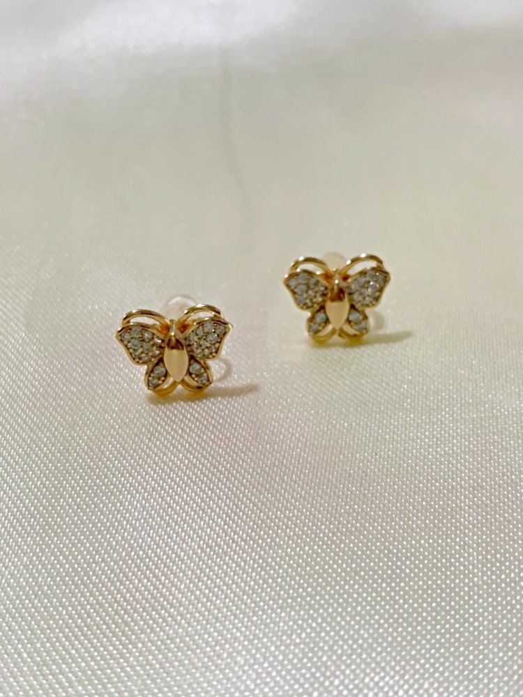 ARETES PEGADOS XUPING MARIPOSA CON CIRCONES
