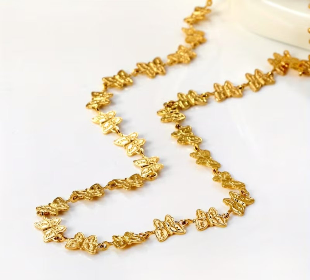 COLLAR CLAVICULA MARIPOSAS ACERO INOX. GOLD