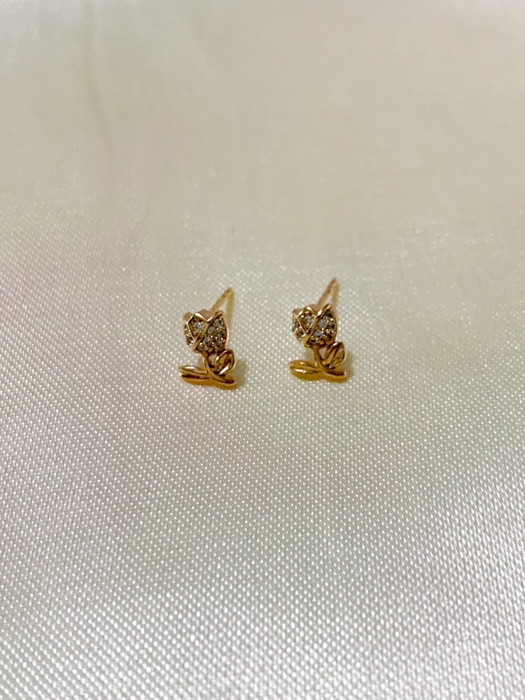 ARETES PEGADOS XUPING TULIPAN CON CIRCONES