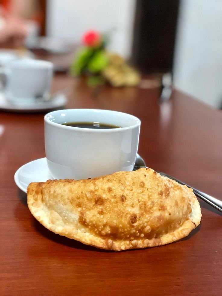 COMBO EMPANADA DE QUESO