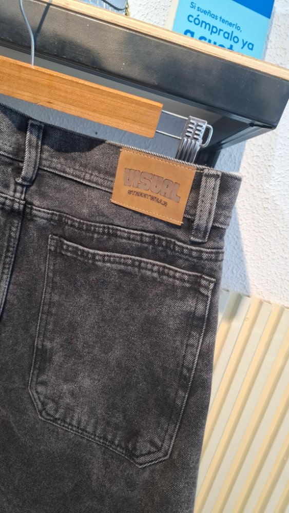 Jean caballero visual Streetwear