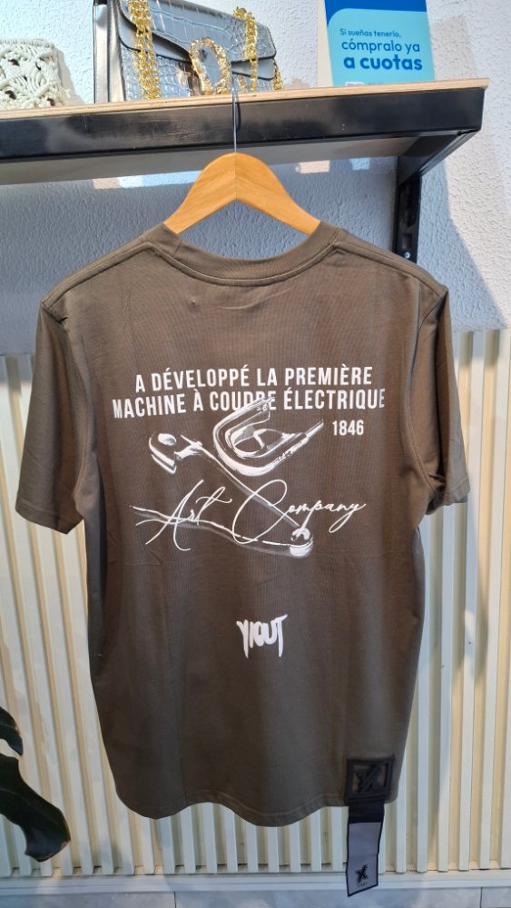 Camiseta Y/out