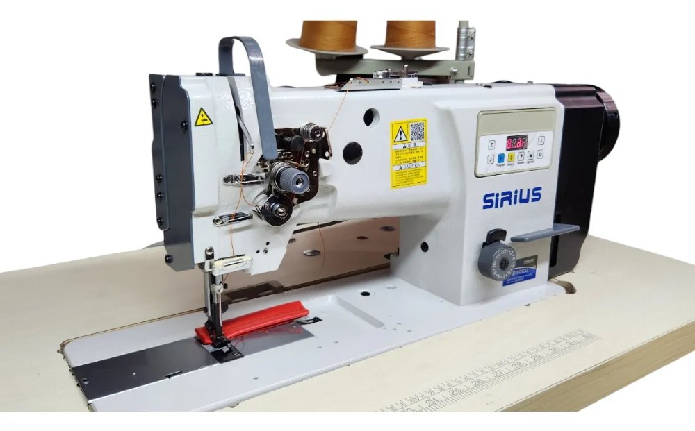 SR4400CXD MÁQUINA TRIPLE ARRASTRE 1 AGUJA MOTOR SERVO INTEGRADO