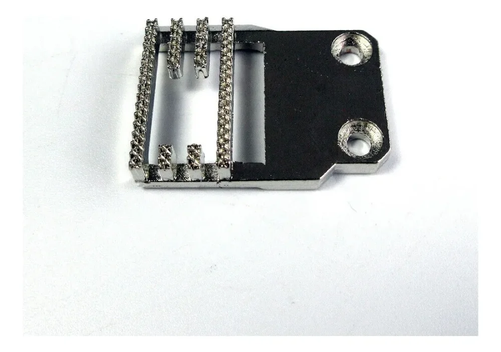 G449: DIENTE ZIGZAG FAMILIAR 811 (811-144)