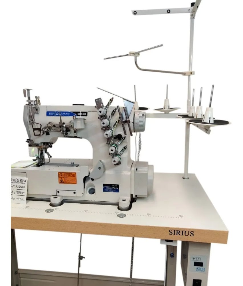SR562-01CB MÁQUINA COLLARETA CAMA PLANA