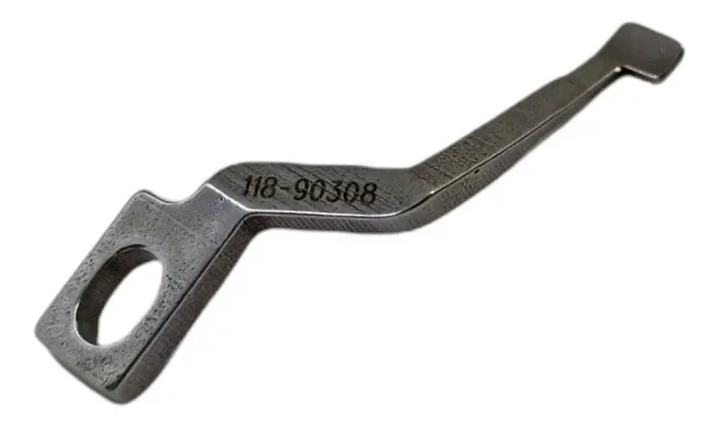 G241A: PORTA AGUJAS TRASEROS OVER 4 HILOS (118-90308)