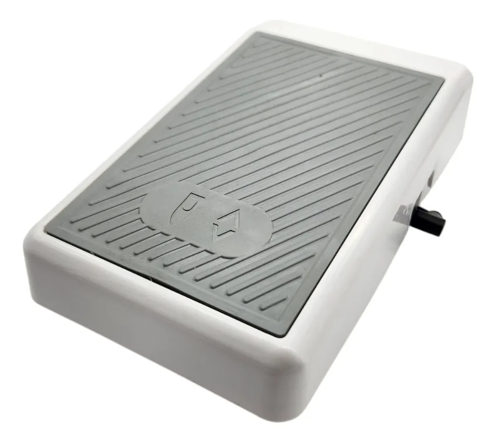 G904: PEDAL PARA MÁQUINA DE COSER OVERLOCK CASERA