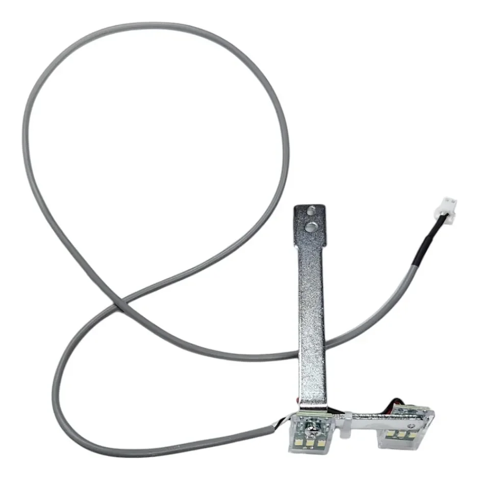 G576: LUZ LED PARA MÁQUINA RECTA (DOMESTICA CASERA) (11.03.10-03)