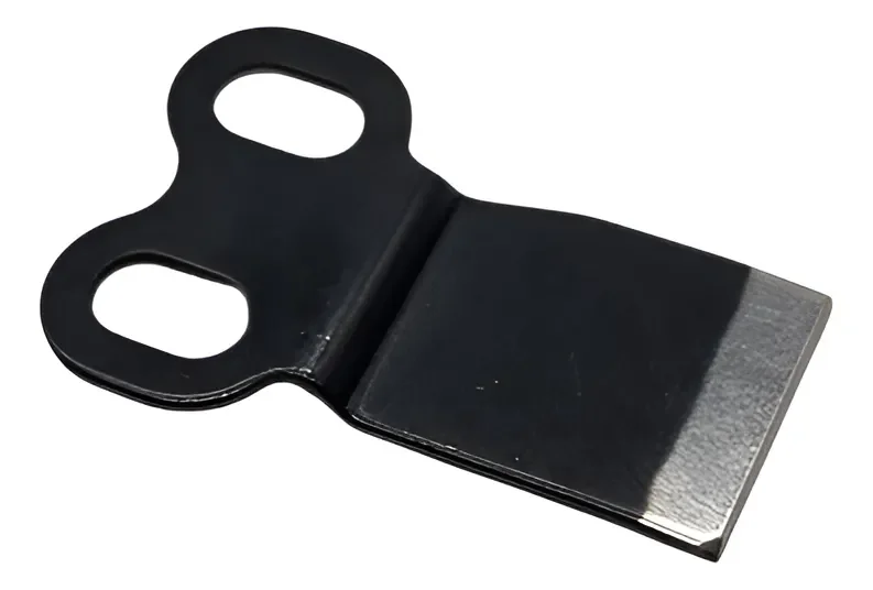 G681: CUCHILLA MÁQUINA OJAL (B2408771000A)